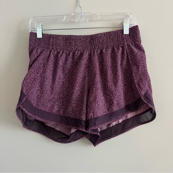 ATHLETA PRINTED MESH RACER RUN SHORTS 4” VIOLET STATIC Women's Small - Picture 4 of 9